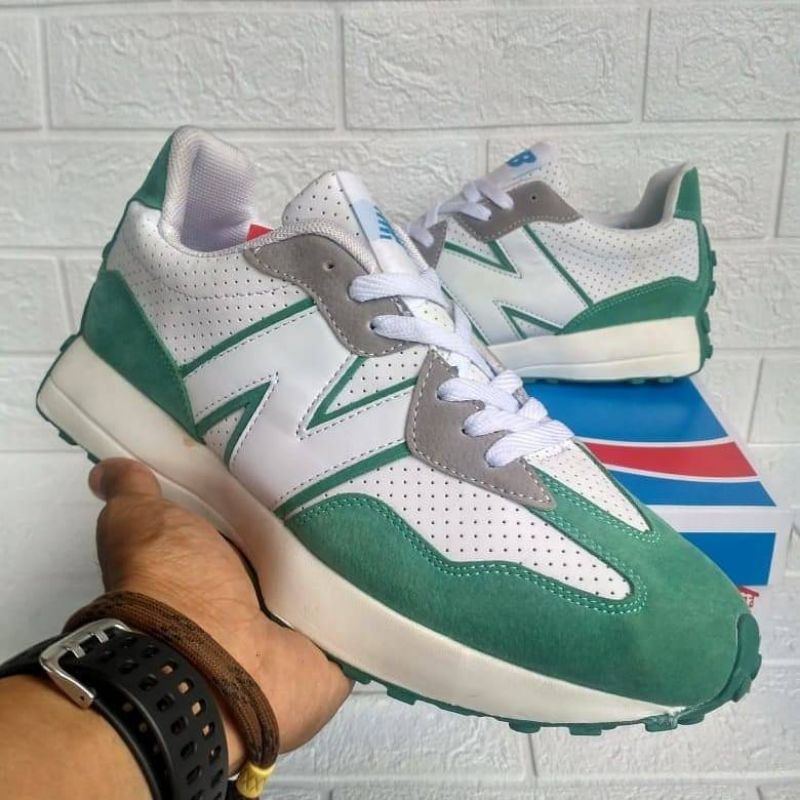 new balance casablanca 327 price