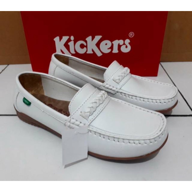 Sepatu Kickers Slip On Flat Selop Casual Santai Cewek Wanita Formal Dinas Kerja Kuliah Sekolah Murah