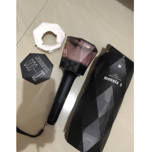 [PRELOVED] LIGHTSTICK MONSTA X VER.1