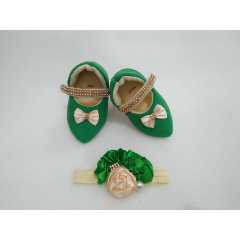 1 set Nunu hels( X-Christmas) sepatu+bando