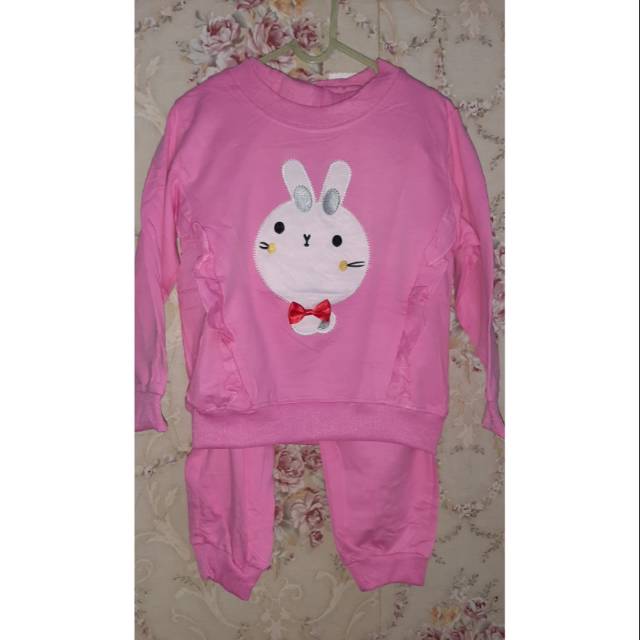 Setelan switer celana import boneka