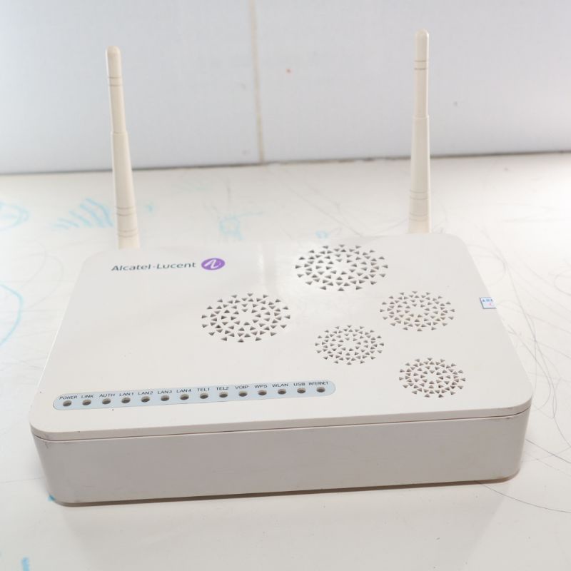 Modem fo router Alcatel lucent putih
