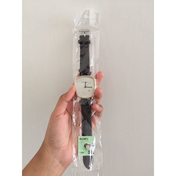 (PRELOVED) Jam Tangan Hush Puppies Hitam