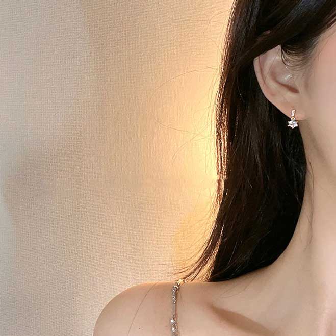 Anting Kait Gantung Bahan Sterling Silver 925 Hias Kristalberlian Untuk Wanita