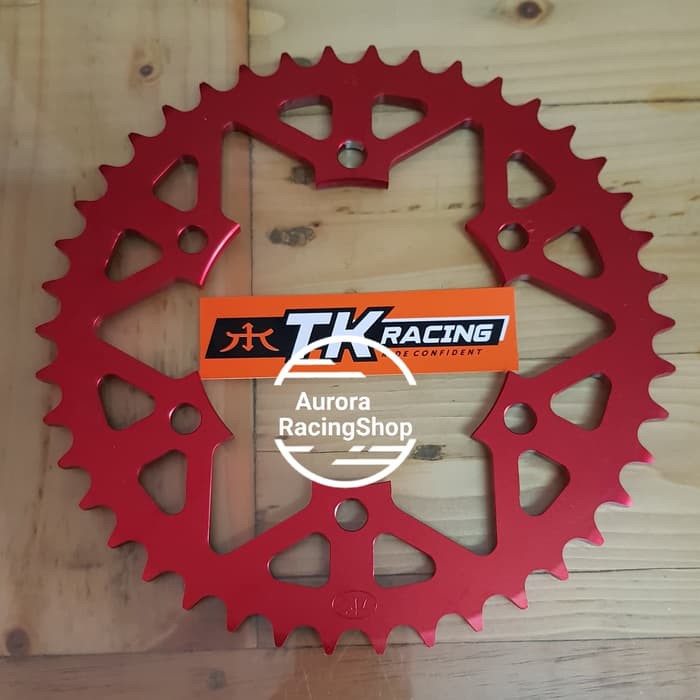 Q.W158 GEAR BELAKANG TK 520 42T NINJA 250 Z 250 R25 MT25 RED