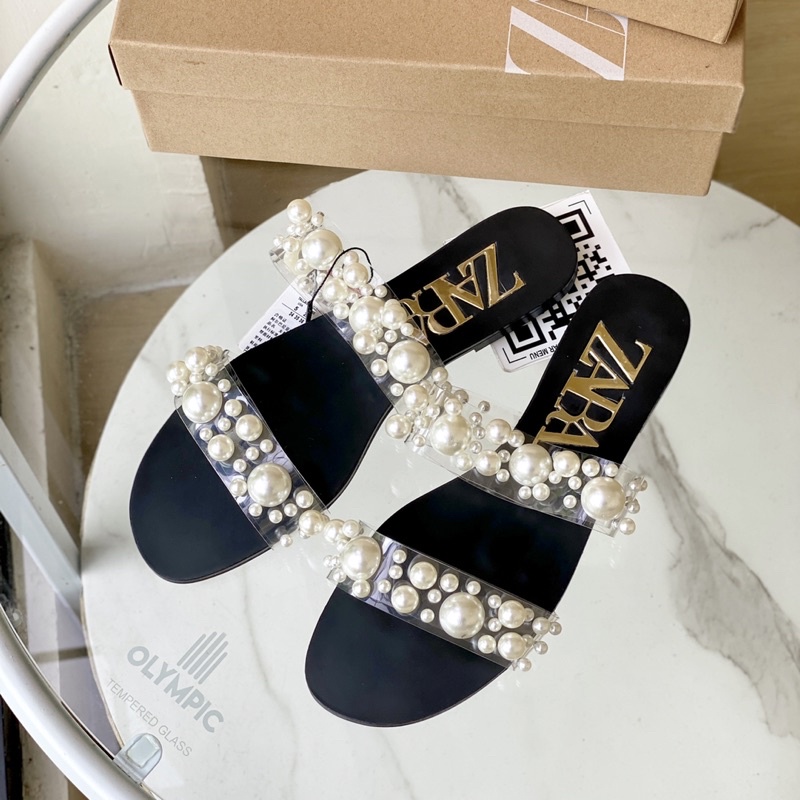 Zarr Pearly Sandal