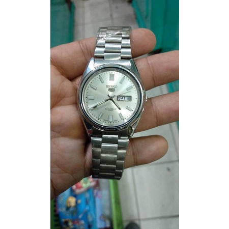 jam tangan seiko 5 quartz batere jam klasik seiko jam pria jam vintage