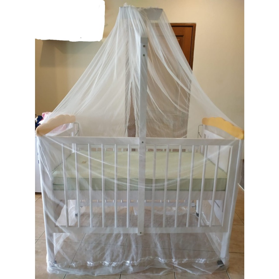 BABY BOX WINNIE THE POOH RANJANG KAYU BAYI FREE KELAMBU PRELOVED