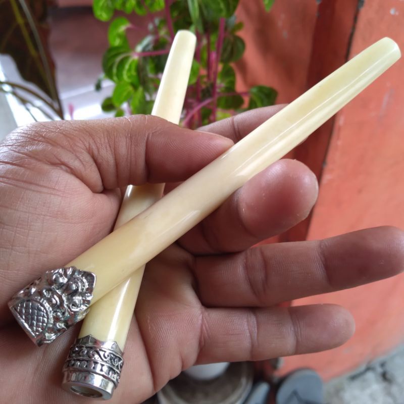 ONCE PIPA 12CM MIRIP GADING DILENGKAPI RING ALPAKAH UKIR TEBALL