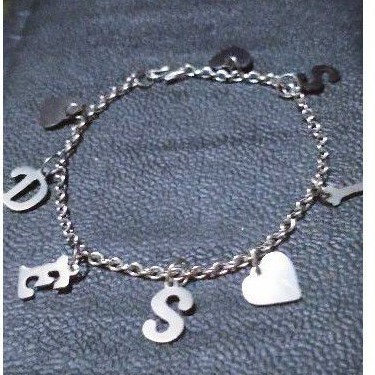Gelang nama wanita jedar