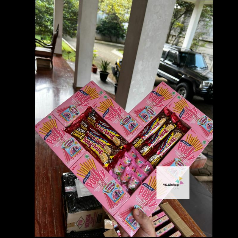 Biskuit Stik Glico Mini Pack - Pocky Strawberry Coklat 21 Gram x 10 pcs Viral murah || Pocky Love Box