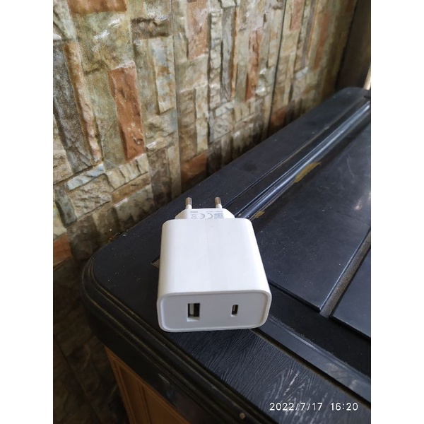 adaptor xiaomi 2 port, type A { Usb } dan type C, ori 100%