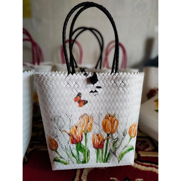 TAS Anyaman motif cantik bahan premium