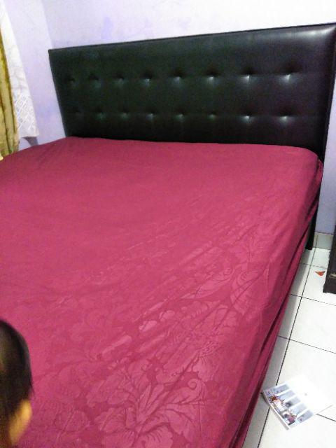 Cp Royals Sprei Polos King Size 180x200x30cm