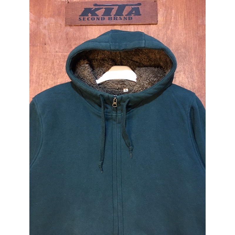 uniqlo sherpa / UNIQLO / UNIQLO SHERPHA SECOND /  jaket tebal / winter jacket