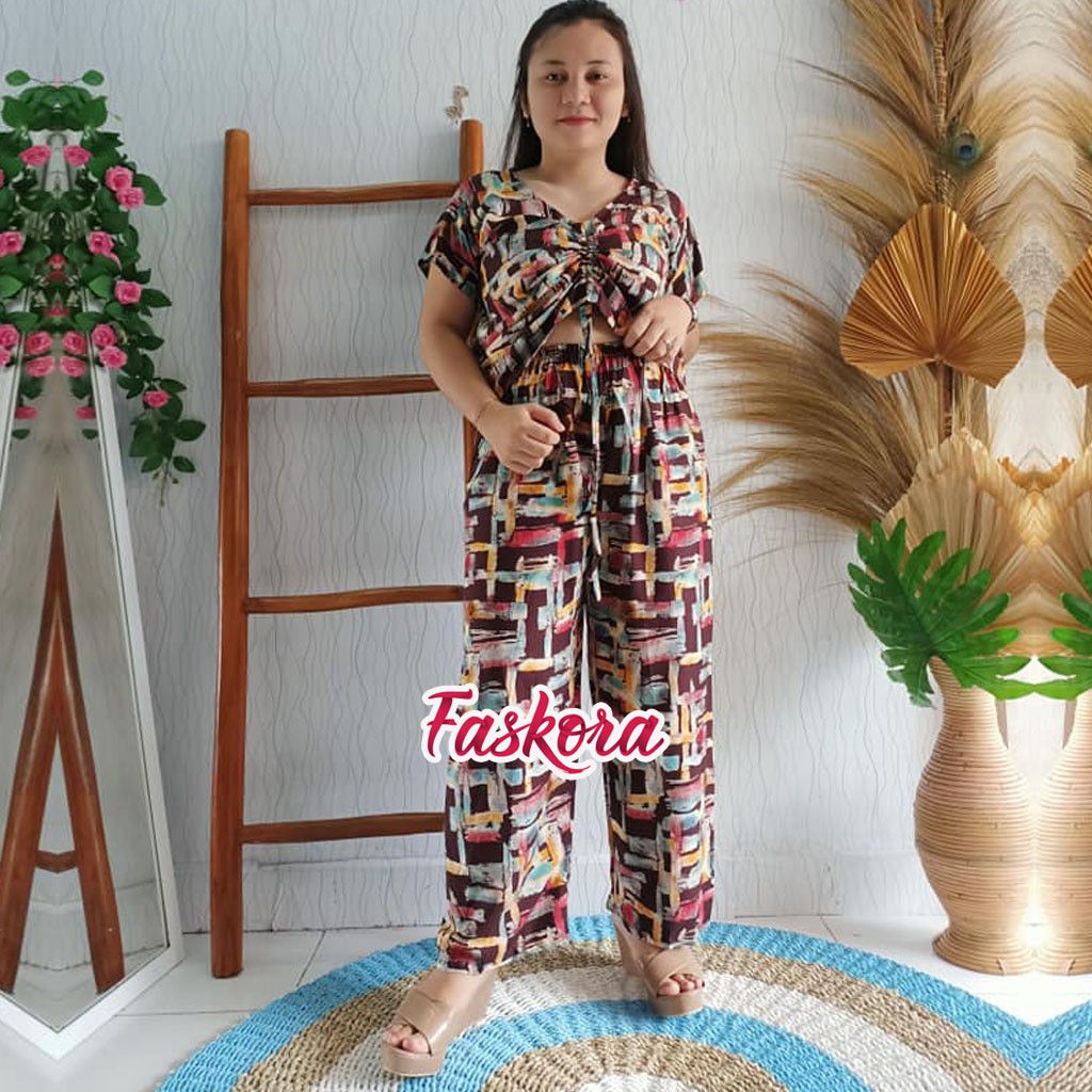 Baju Serut Wanita Jumbo Abstrak / Baju Kerut Wanita Kekinian / Setelan Serut Rayon Jumbo