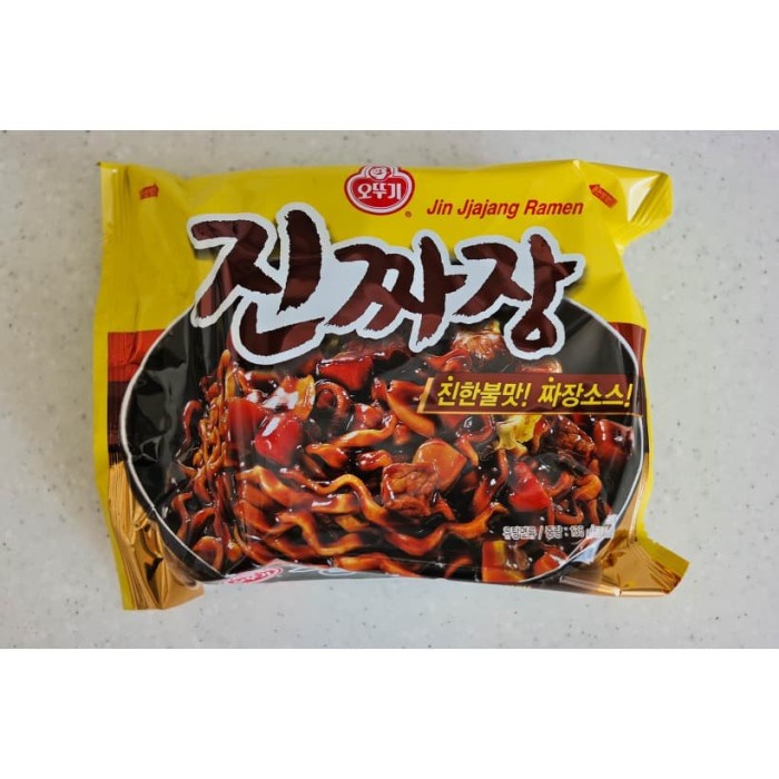 

impor-mie- ramen jin jjajang myeon black noodle paste hitam 130 gram non halal -mie-impor.