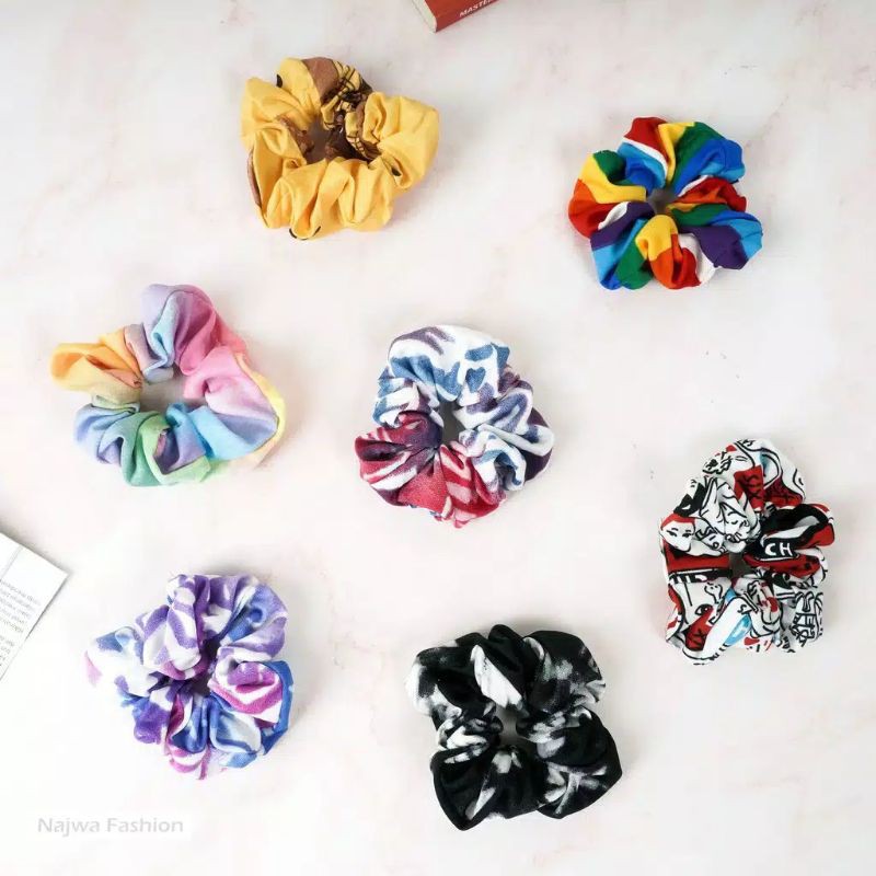 Ikat Rambut Ponytail Elastis Warna-Warni Gaya Korea Wanita Scrunchie / Cepol Rambut Aksesoris Rambut