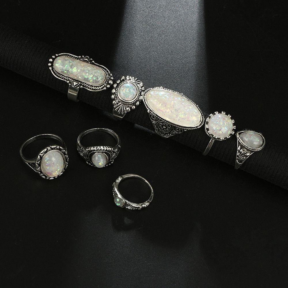 Top 8pcs/set Wanita set Cincin Fashion Baru Batu Opal Ukir Warna Perak Bohemian Perhiasan