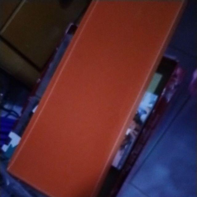 Kotak Penyimpanan Kacamata Dengan 8 Sekat