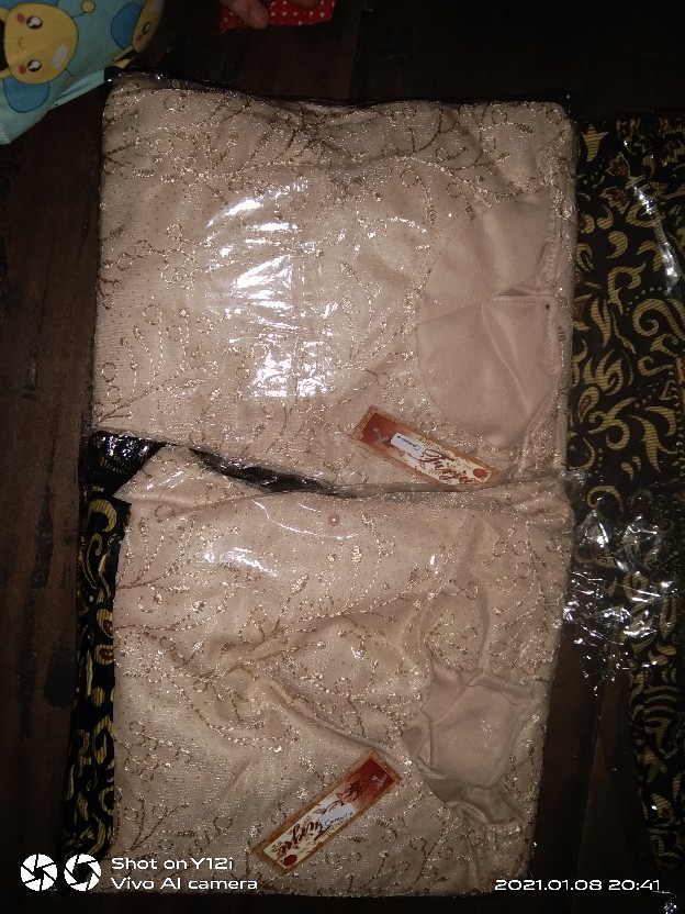 Couple Family Amalia Brokat Tile Mix Katu Halus