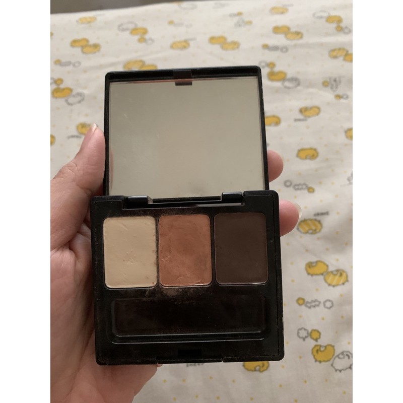 preloved eyeshadow make over