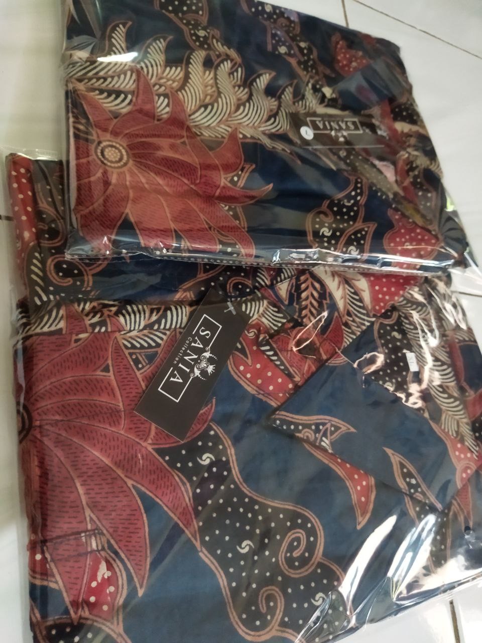 Couple Batik Seragam Keluarga Lebaran