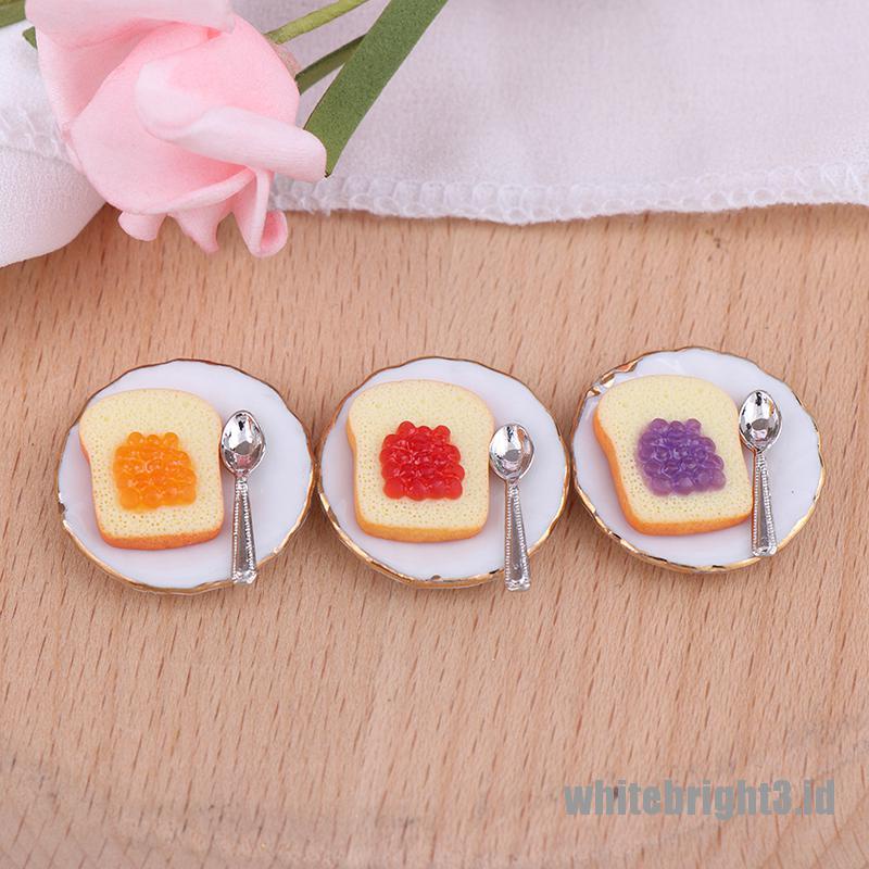 (white3) 3pcs / set Miniatur Piring + Sendok Roti Panggang Skala 1: 12 Untuk Aksesoris Rumah Boneka