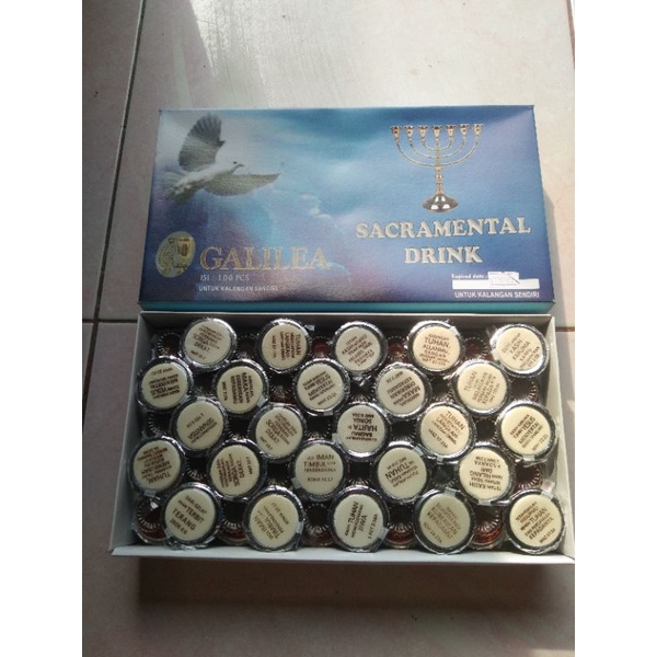 

MINUMAN PERJAMUAN KUDUS CUP + HOSTI AYAT SET BOX ISI 100 PCS