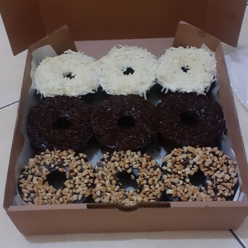 

BROWNAT Brownies Donat Murah