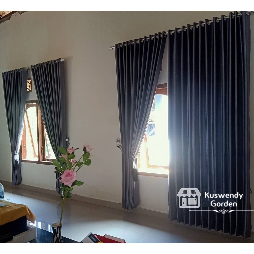 Gorden Blackout Glossy 200 x 250 cm Tinggi 2.5 meter Hordeng Jendela Pintu Tirai Minimalis