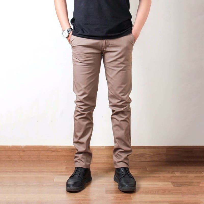 Celana panjang pria chino slimfit