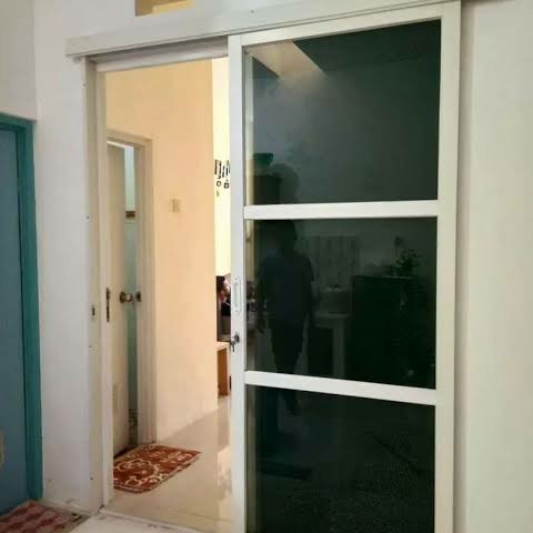 pintu sliding Aluminium HP pesanan kastamer panjang jiwo