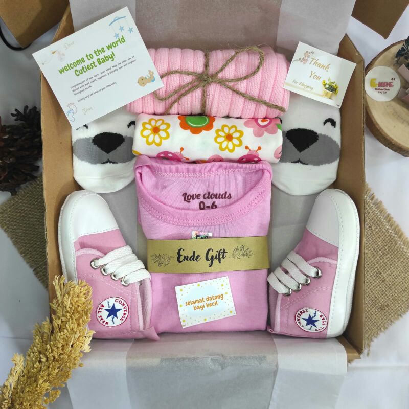 Gift Box Baby / Kado New Born / Kado Bayi/ Baju Bayi / Paket Hadiah Bayi / Hampers Baby Girl / Hampers Baby Boy (BISA COD)-Pink B