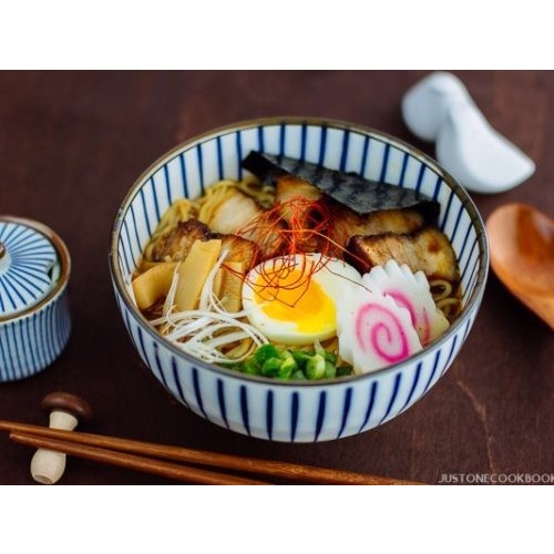 

JKL Japanese Ito Togarashi Silgochu Chili Thread Garnish Cabe Kering Tipis 5gr