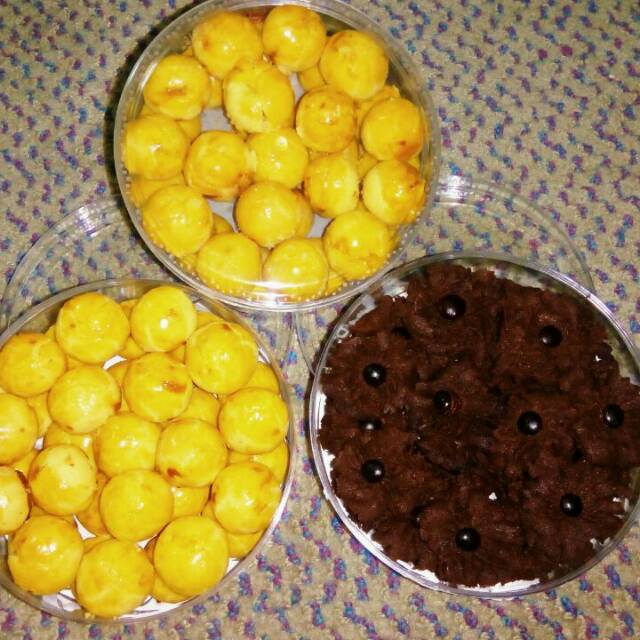 

Kue nastar n cup cake