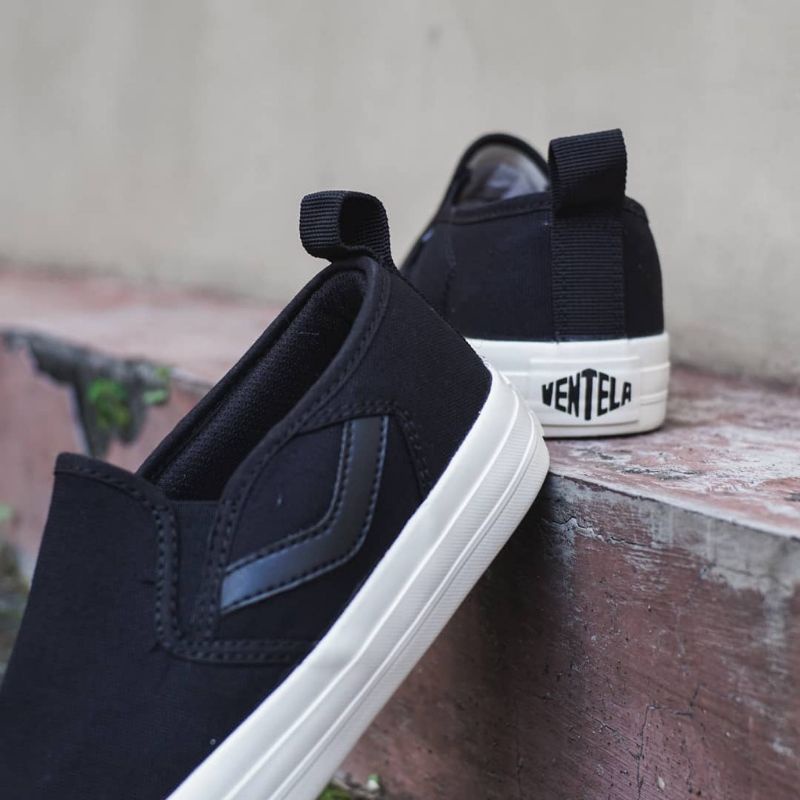 Sepatu Ventela Icon Slip On Black & White Ventella Vantela Original Termurah-4