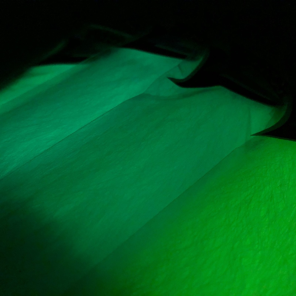 Benang Bulu Streamer Halus GID Glow in the Dark Fosfor luminous Koh Momo