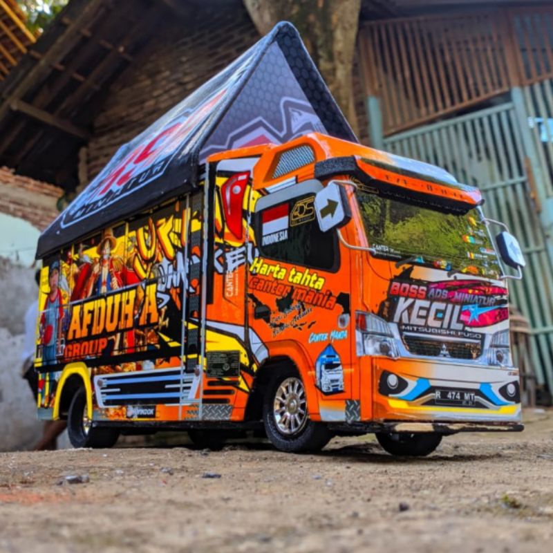 

truck (uk 42)biasa/Bisa Reques Nama Sama Foto