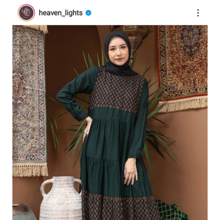 Lateefa dress heaven lights