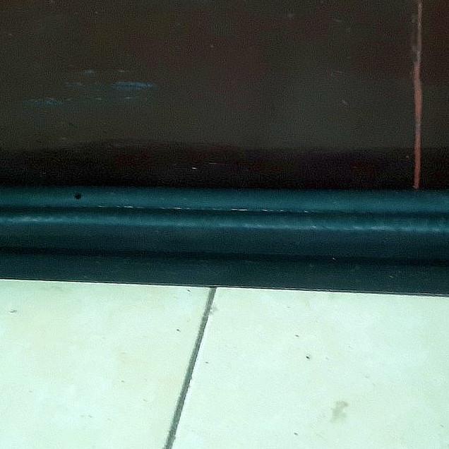Karet Pintu Anti Banjir Lis Pintu Karet Pintu Rumah penahan air