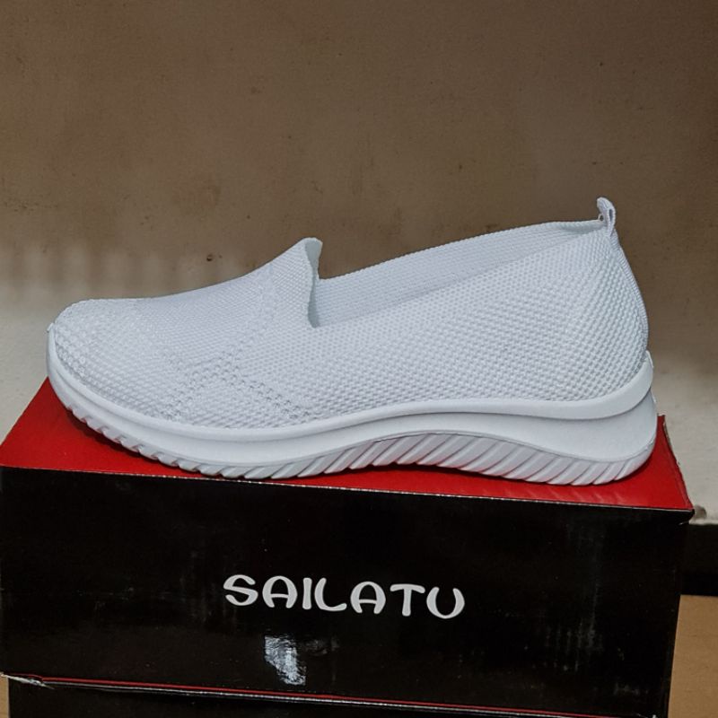 Sepatu rajut cantik paling empuk dan nyaman dipakai sepatu slip on wanita import sailatu mu