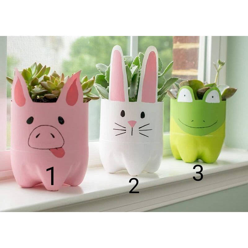 Jual Pot bunga/Tempat pensil dari botol bekas lucu sesuai gambar
