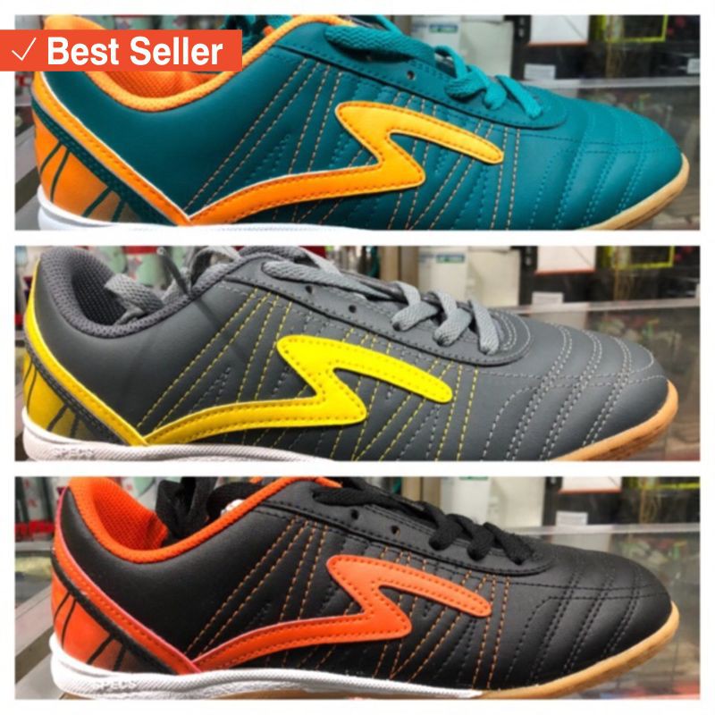 Sepatu Sport Olahraga murah awet kuat / Sepatu Futsal Specs Horus In Original