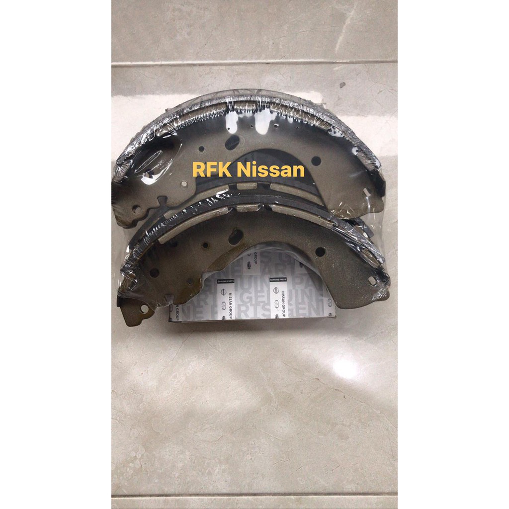 Kampas Rem Brake Shoe Belakang Nissan Navara D40 44060-EB70A