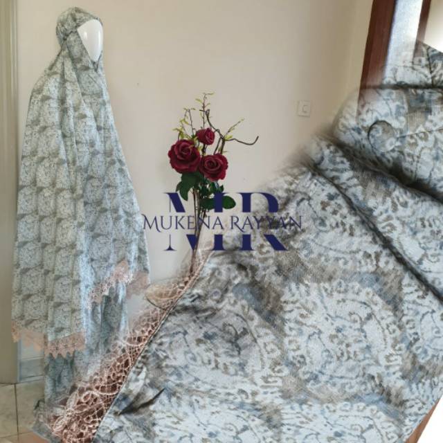 Mukena Dewasa Rayon Renda Adem - Mukena Renda by Rhayanh