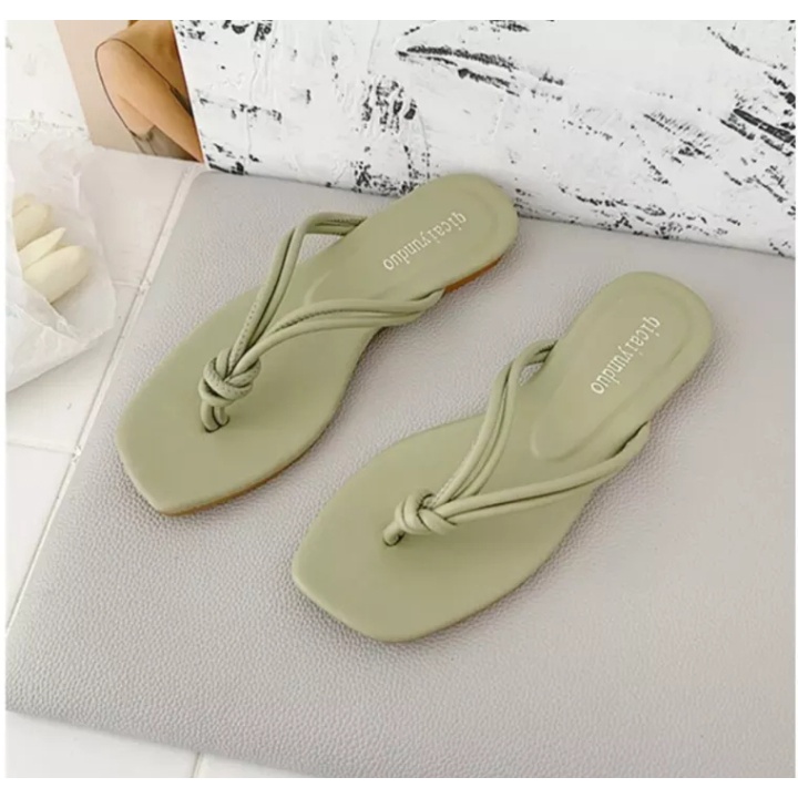 SANDAL FLAT WANITA TEPLEK STRAP CAPIT CKL O7