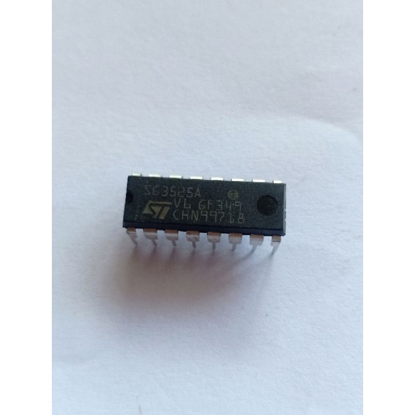 IC SG 3525A original ST