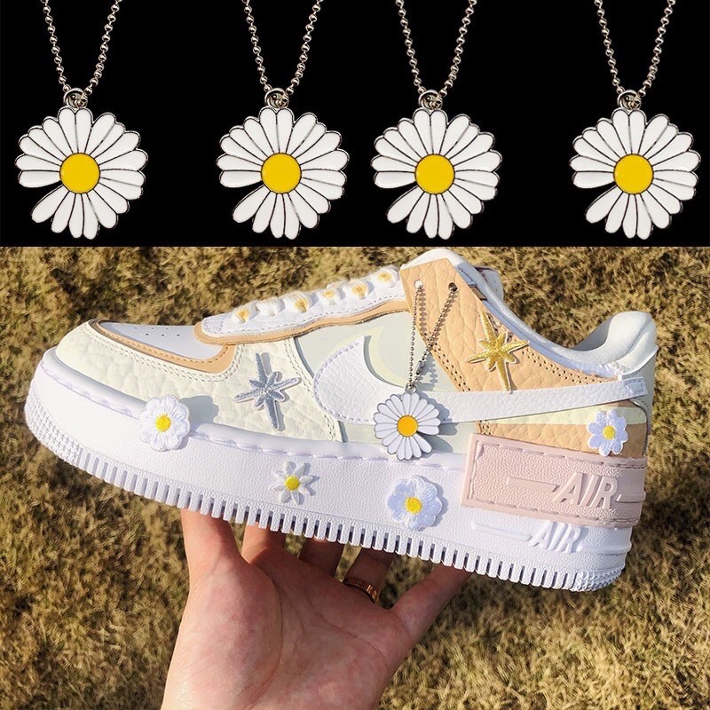 gantungan kunci sepatu korea bigbang G-dragon peaceminusone bunga daisy keychain keystrap