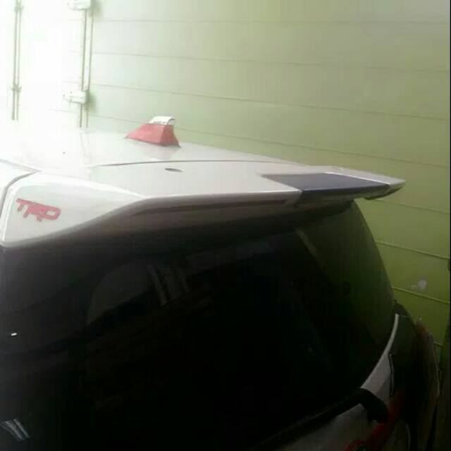 Spoiler Calya Sigra Model TRD